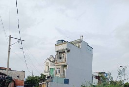 Bán nhà Mới Đẹp HẺM XE HƠI 51m2_4,3x12m 3 TẦNG Gần Tỉnh Lộ 43 Bình Chiểu Thủ Đức Chỉ 4.67 tỷ